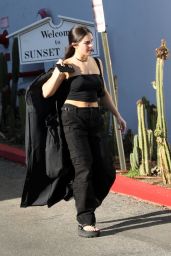 Addison Rae at the Sunset Plaza in West Hollywood 11/19/2022