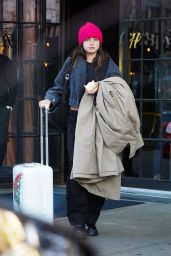 Addison Rae - Checking Out of Her Hotel in NYC 11/09/2022