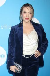 Alyssa Milano   2022 UNICEF Gala in New York   - 20