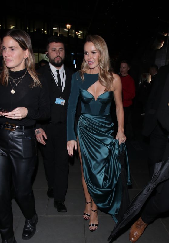 Amanda Holden at the Variety Club Showbusiness Awards 2022 in London