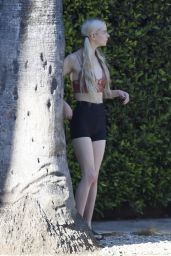 Anya Taylor-Joy - Out in Los Angeles 11/06/2022
