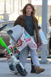 Ashley Tisdale - Shopping in Los Feliz 11/06/2022