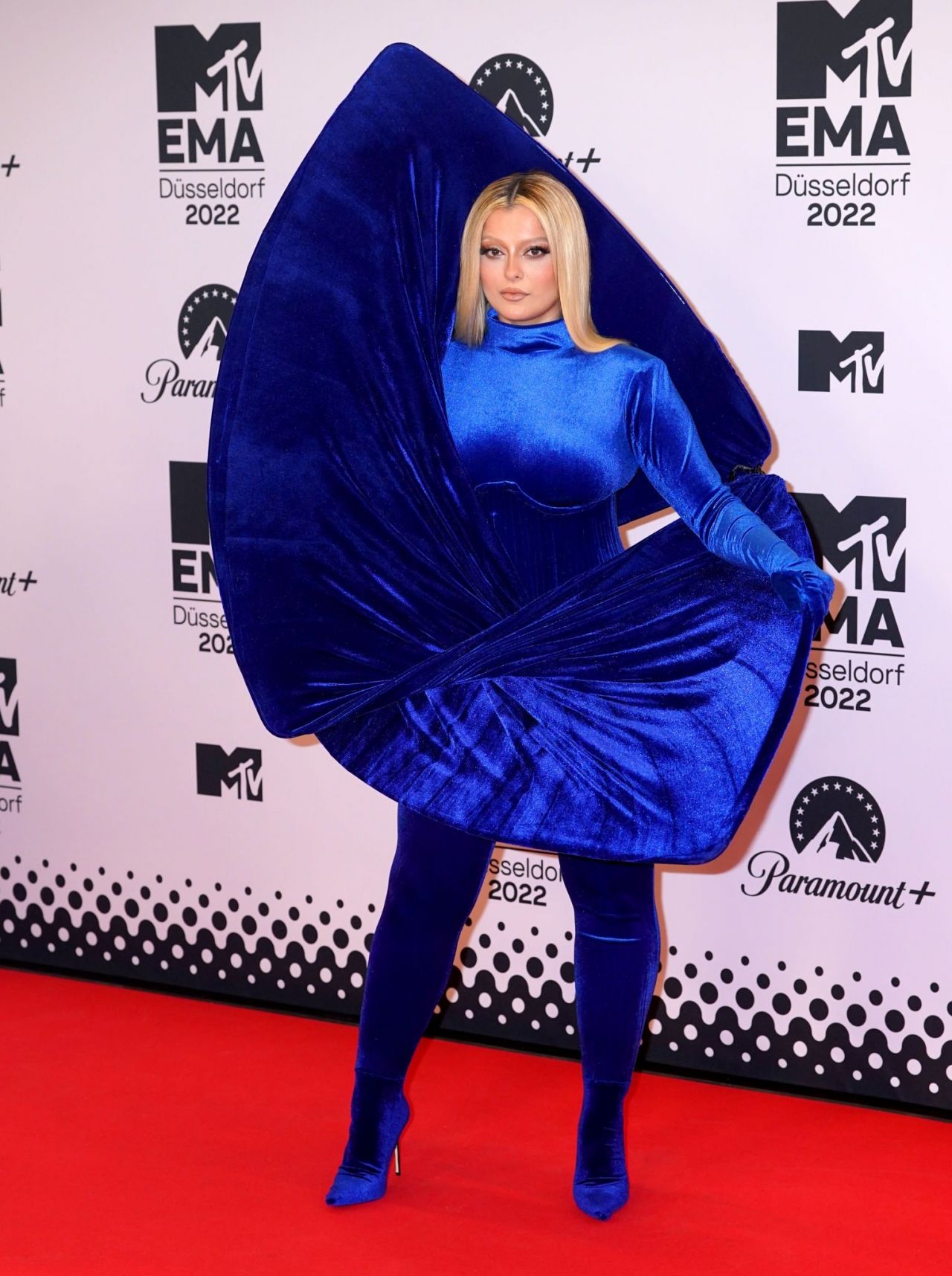 Bebe Rexha MTV Europe Music Awards 2022 In Duesseldorf CelebMafia