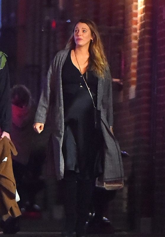 Blake Lively - Out in Manhattan 11/12/2022
