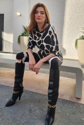 Blanca Blanco Wears an Animal Print Ensemble With Black Leather Boots   Hollywood 11 05 2022   - 13