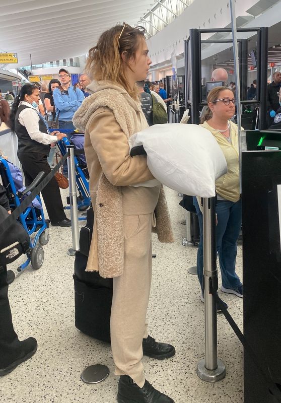 Cara Delevingne   JFK Airport in New York 11 04 2022   - 43