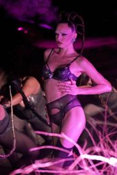 Cara Delevingne   Rihanna s Savage X Fenty Show Vol  4 in Simi Valley 11 09 2022   - 88