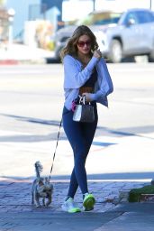 Chrishell Stause - Out in Studio City 11/15/2022