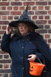 Diane Kruger and Her Mom Maria-Theresa Dress up in Witch Costumes - Manhattan’s West Village 10/31/2022