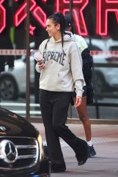 Dua Lipa Wears a Baggy Supreme Hoodie in Sydney 11/07/2022