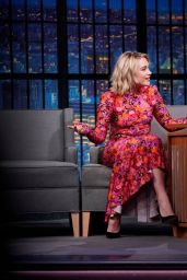 Florence Pugh   Late Night With Seth Meyers 11 09 2022   - 78