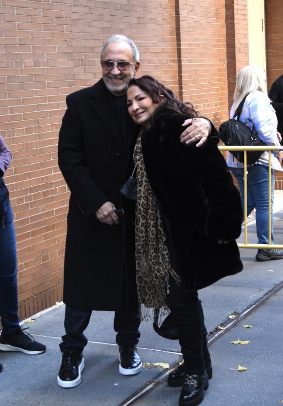 Gloria Estefan at The View in New York 11/28/2022