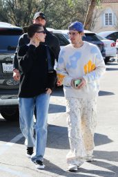 Hailey Rhode Bieber and Justin Bieber - Out in Beverly Hills 11/27/2022