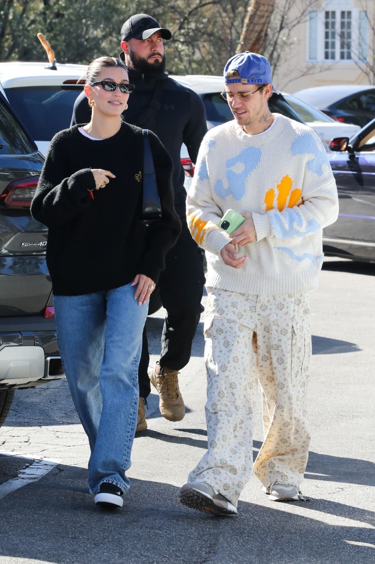 Hailey Rhode Bieber and Justin Bieber - Out in Beverly Hills 11/27/2022 ...
