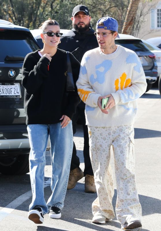 Hailey Rhode Bieber and Justin Bieber - Out in Beverly Hills 11/27/2022