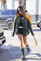 Hailey Rhode Bieber   Out in Los Angeles 11 10 2022   - 78
