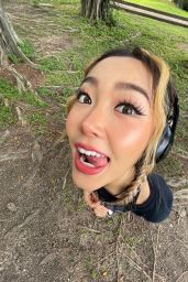 Heyoon Jeong Live Stream Video and Photos 11/14/2022