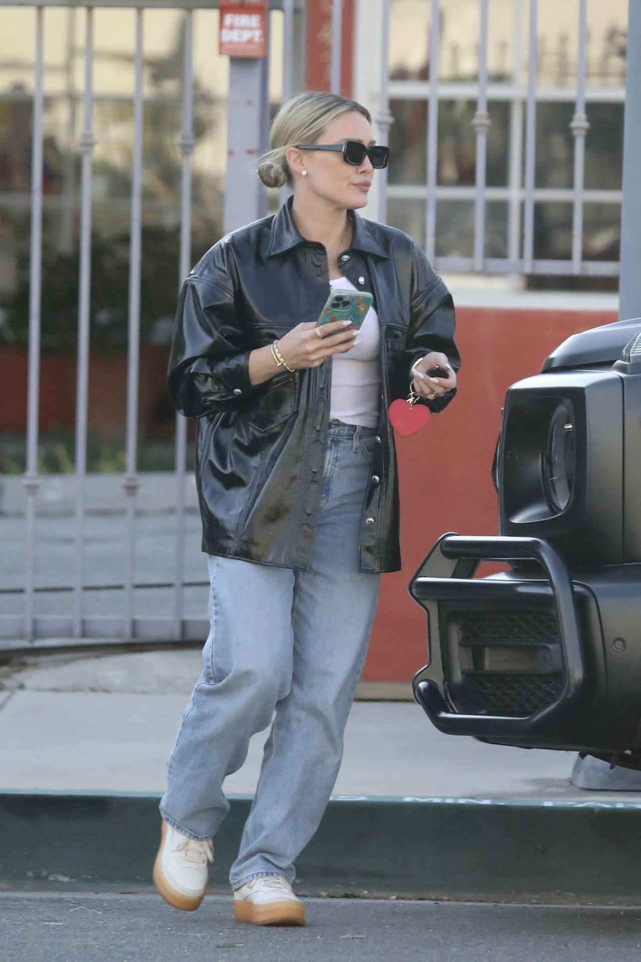 Hilary Duff in a Leather Jacket in Studio City 11/15/2022 • CelebMafia