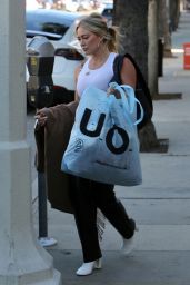 Hilary Duff - Shopping in Studio City 11/17/2022
