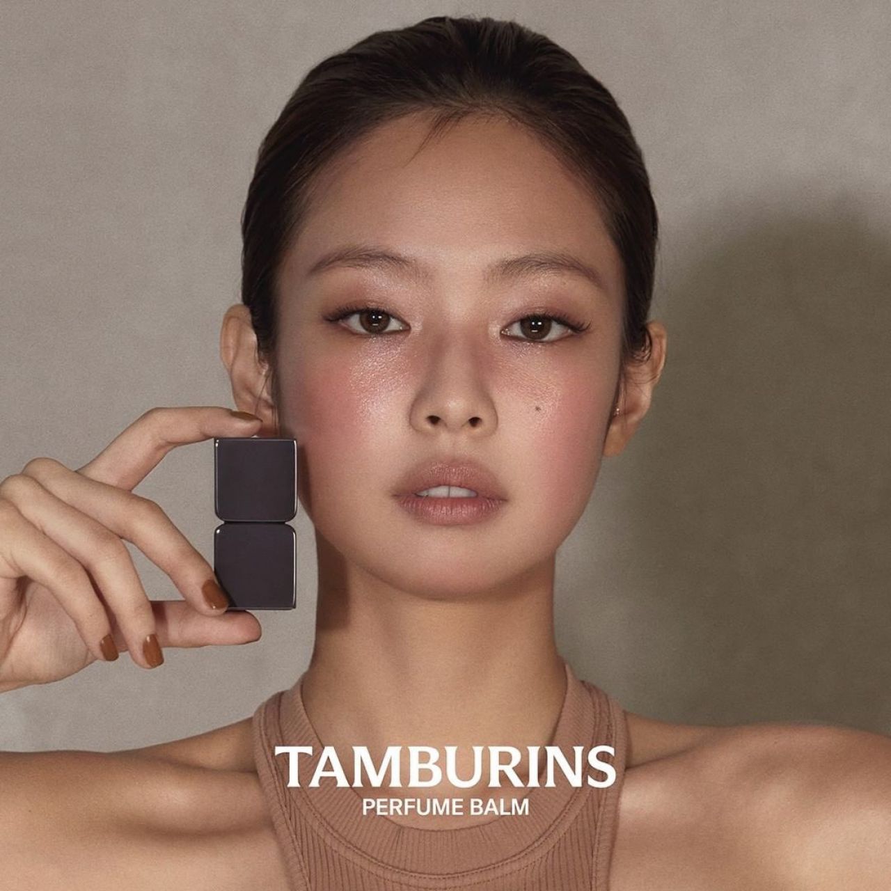 Jennie (Blackpink) - Photo Shoot for Tamburins' Perfume Collection 2022