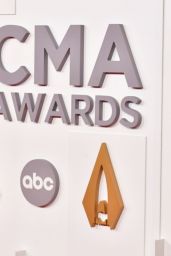 Jessica Chastain – CMA Awards in Nashville 11/09/2022