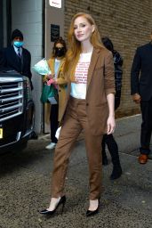 Jessica Chastain - Leaving Live with Kelly and Ryan in New York 11/16/2022