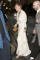 Julianne Moore - Arrives at the Gotham Awards in New York 11/28/2022