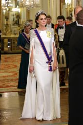 Kate Middleton   State Banquet at Buckingham Palace in London 11 22 2022   - 12