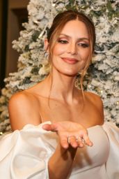 Katharine McPhee - "A Home For The Holidays" at The Grove in Los Angeles 11/21/2022
