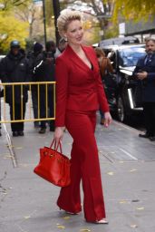 Katherine Heigl Wears a Red Pantsuit With a Matching Tote   New York 11 28 2022   - 28