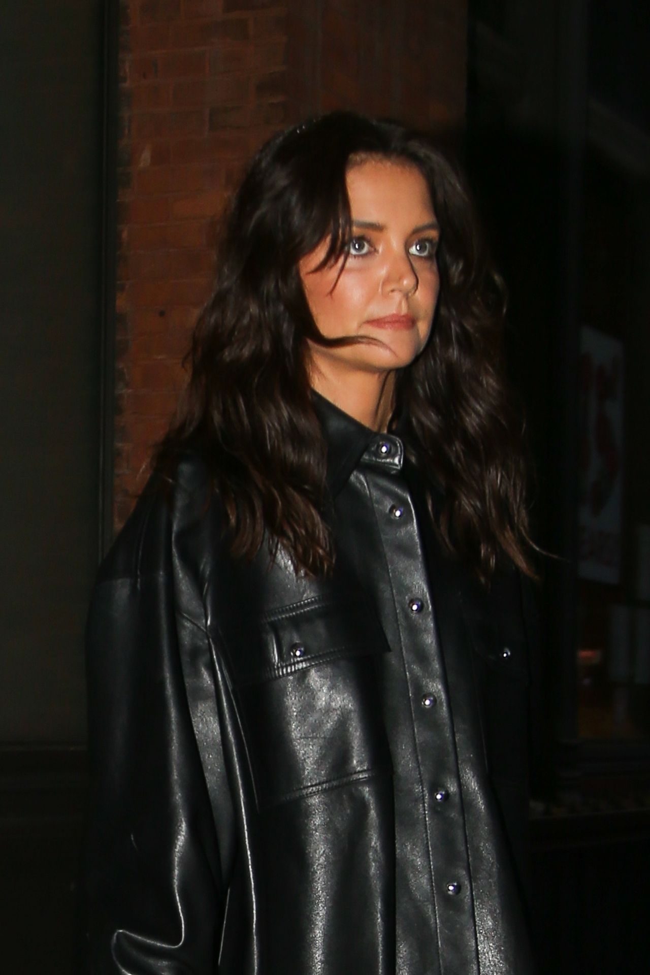 Katie Holmes at the Urth Caffe in Los Angeles June 8, 2011 – Star Style