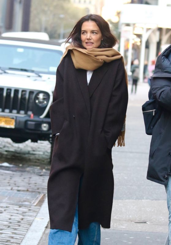 Katie Holmes - Out in NYC 11/22/2022