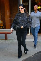 Kendall Jenner   Depart Sadelle s in New York City 11 08 2022   - 99