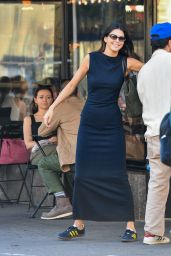 Kendall Jenner   Out in the West Village in New York City 11 07 2022   - 75