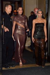 Kim Kardashian and Khloe Kardashian Head to 2022 CFDA Fashion Awards in NYC 11/07/2022