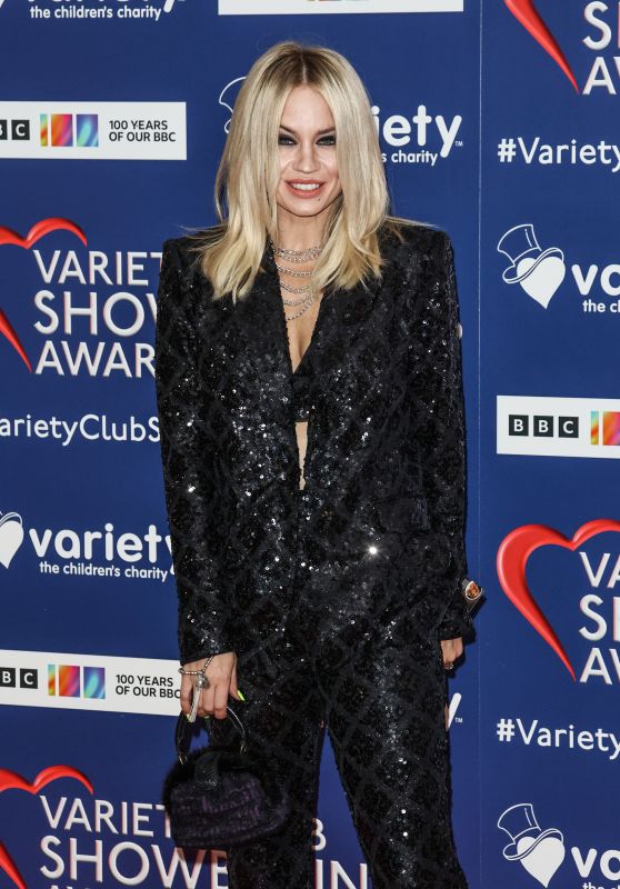 Kimberly Wyatt – Variety Club Showbusiness Awards 2022 in London