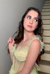 Laura Marano 11 03 2022   - 33