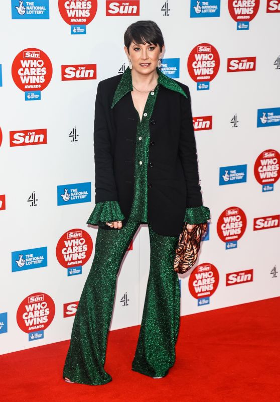 Lauren Mahon – The Sun’s Who Cares Wins Awards in London 11/22/2022