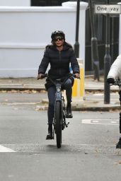 Lauren Silverman - Bike Ride in London 11/23/2022