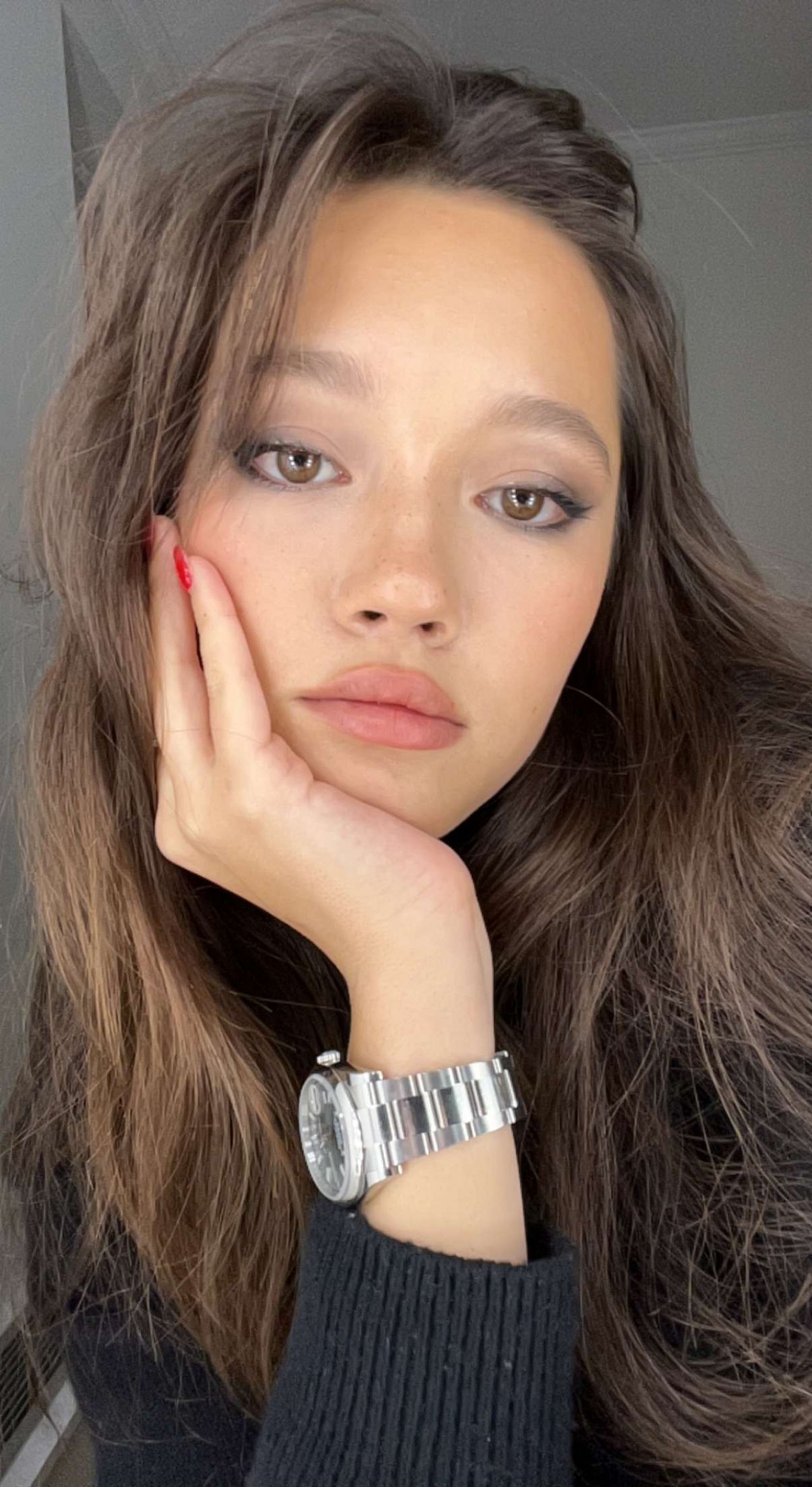 Lily Chee 11/15/2022 • CelebMafia