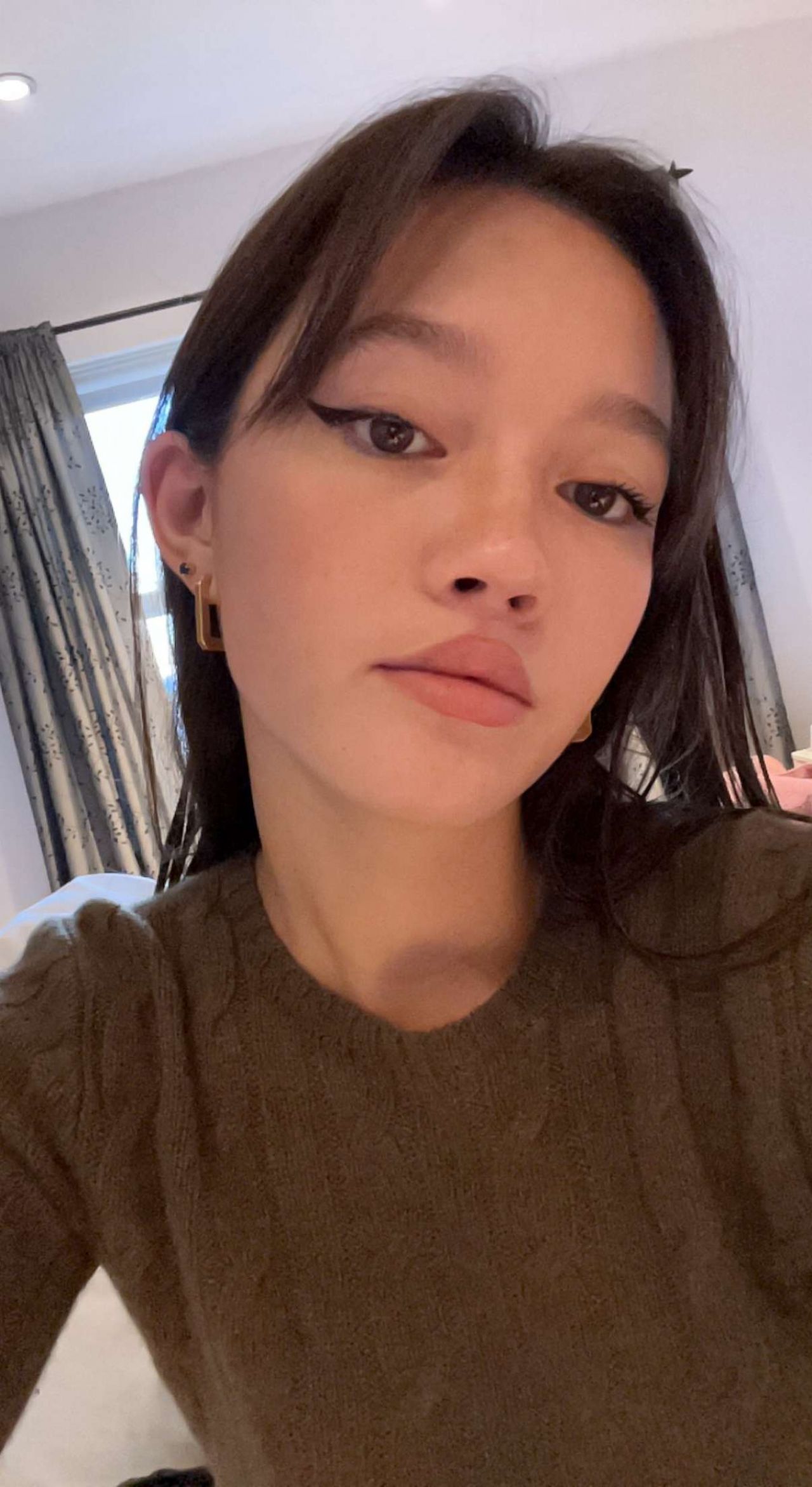 Lily Chee 11252022 • Celebmafia 7395