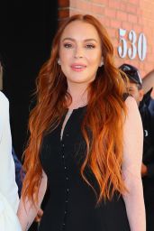 Lindsay Lohan, Dina Lohan and Ali Lohan at The Drew Barrymore Show in New York 11/10/2022