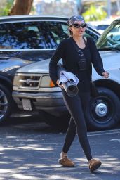 Lisa Rinna - Out in Sherman Oaks 11/03/2022