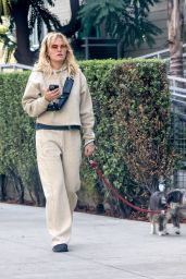Malin Akerman - Out in Los Angeles 11/28/2022