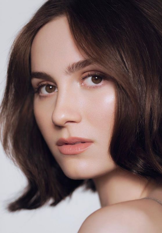 Maude Apatow - Photoshoot for Armani Beauty November 2022
