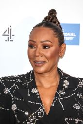 Melanie Brown – The Sun’s Who Cares Wins Awards in London 11/22/2022
