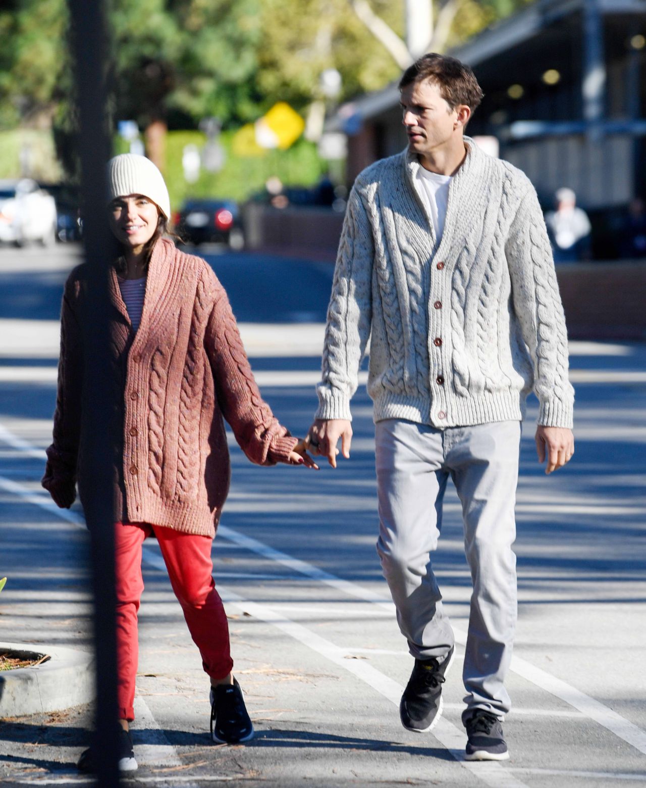 Mila Kunis and Ashton Kutcher - Stroll in Los Angeles 11/10/2022