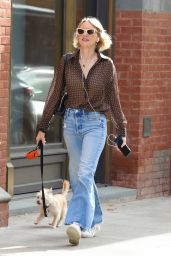 Naomi Watts Wears a Polka Dot Shirt and Bell Bottom Jeans - Manhattan’s West Village Area 11/05/2022