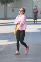 Olivia Wilde in Workout Gear in Los Angeles 11/03/2022