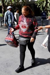  Queen Latifah at the Crypto.com Arena in Los Angeles 10/30/2022